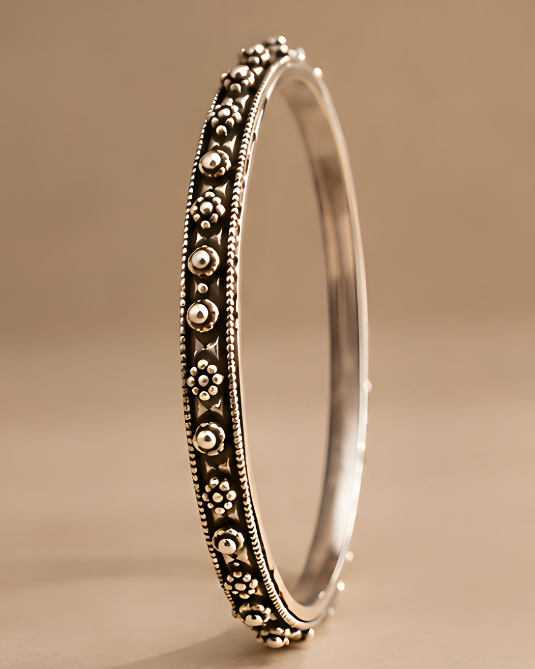Johari Textured Bangle
